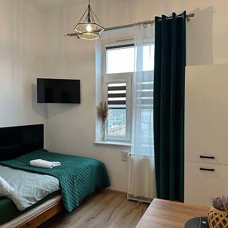 Apartament Zielony Kollataja Tomaszów Mazowiecki エクステリア 写真
